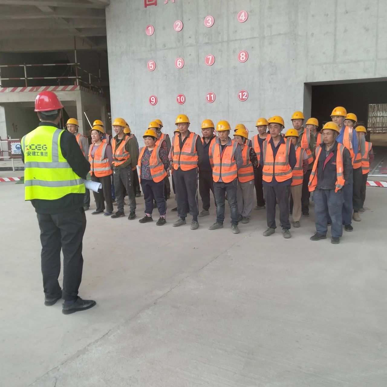 1745380611595857.jpg 1745380611595857.jpg