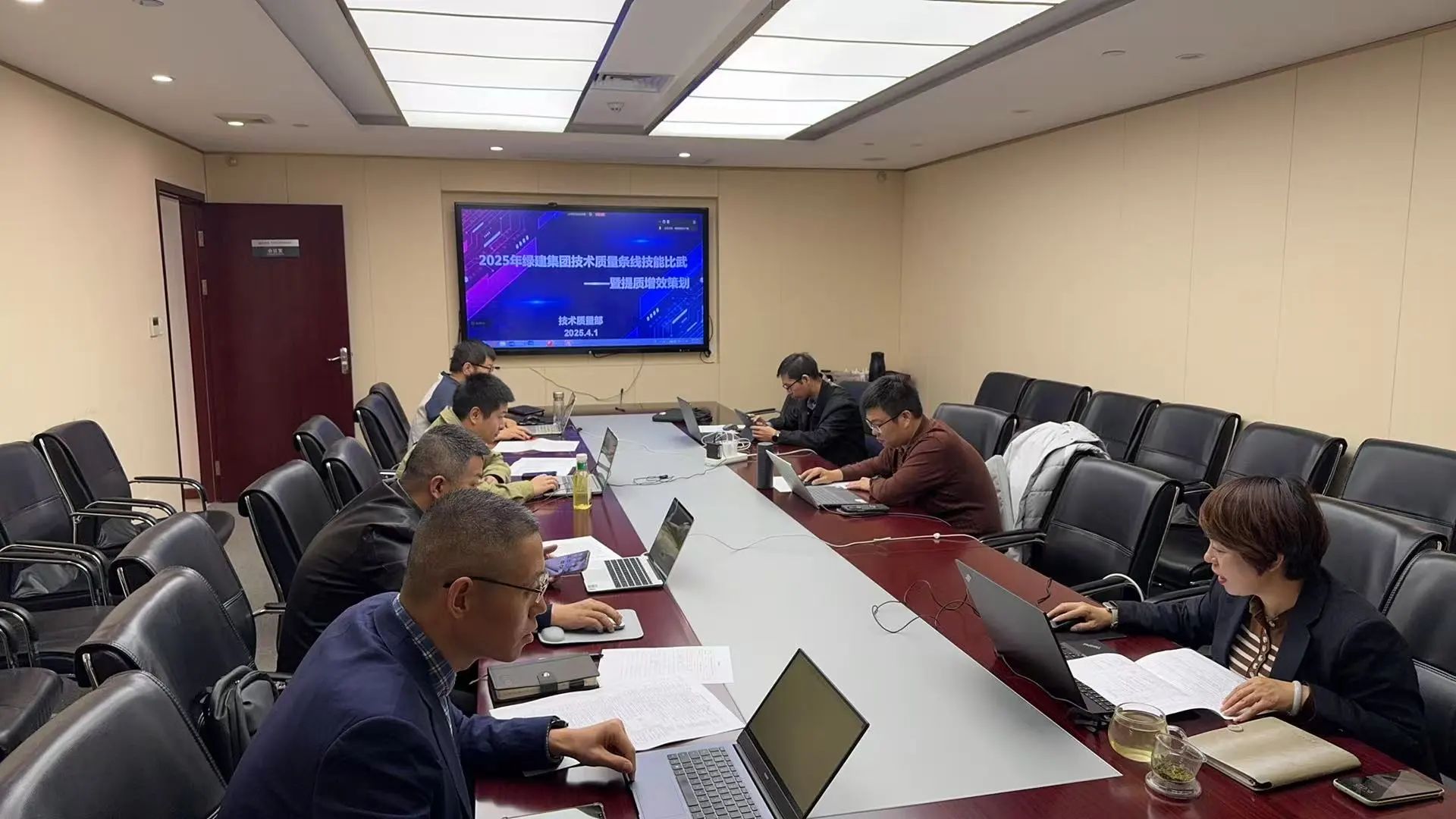 1745382052488930.jpg 1745382052488930.jpg